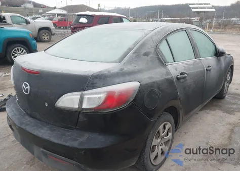 2011 Mazda Mazda3 I Sport from USA, damaged, VIN JM1BL1UG6B1437687